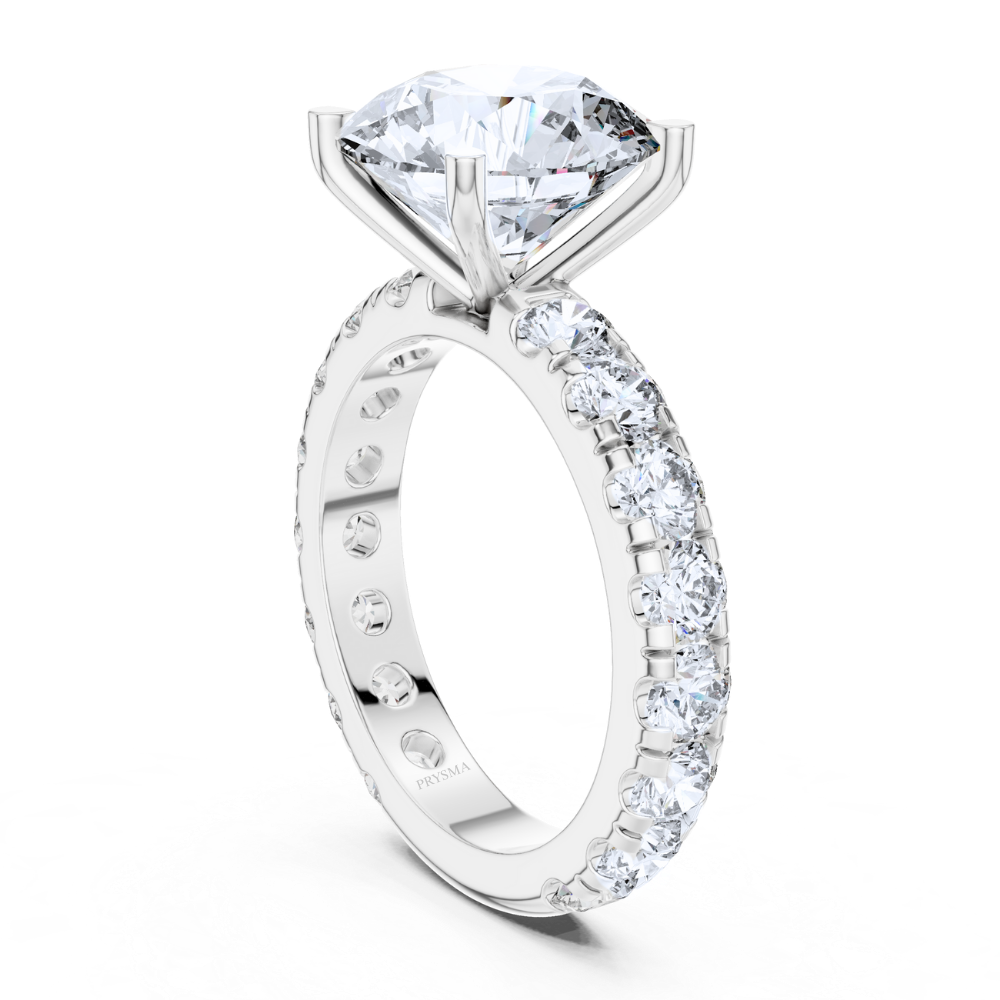 Lustrous Legacy Round Cut Diamond Ring