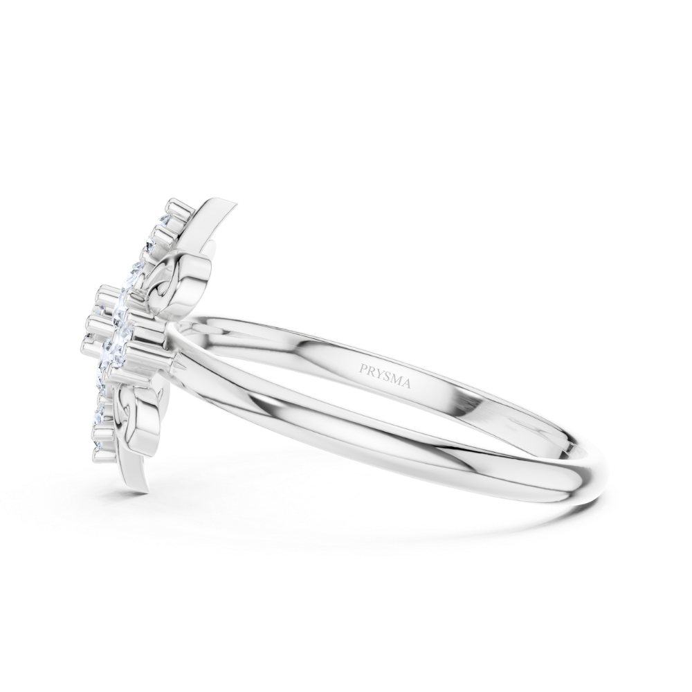 Royale Fleur Diamond Ring