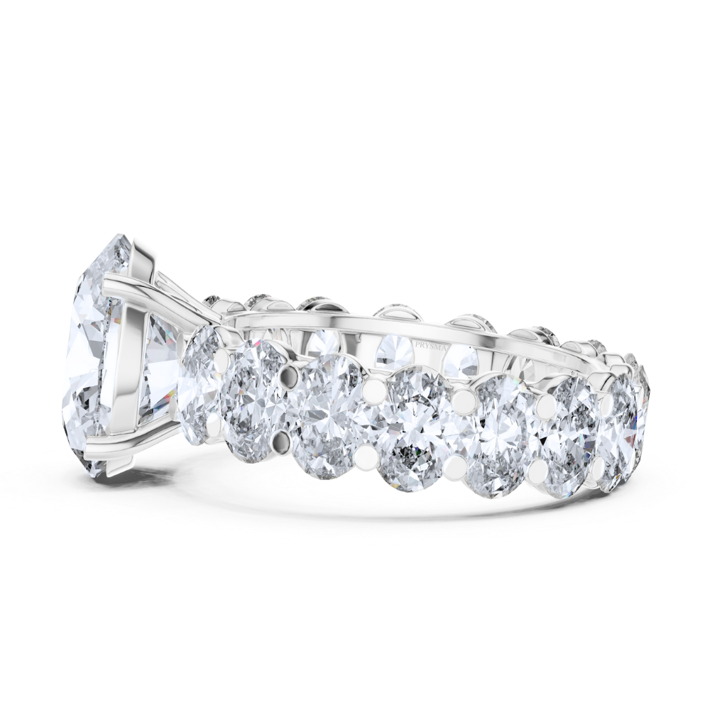 Golden Radiance Oval Eternity Band