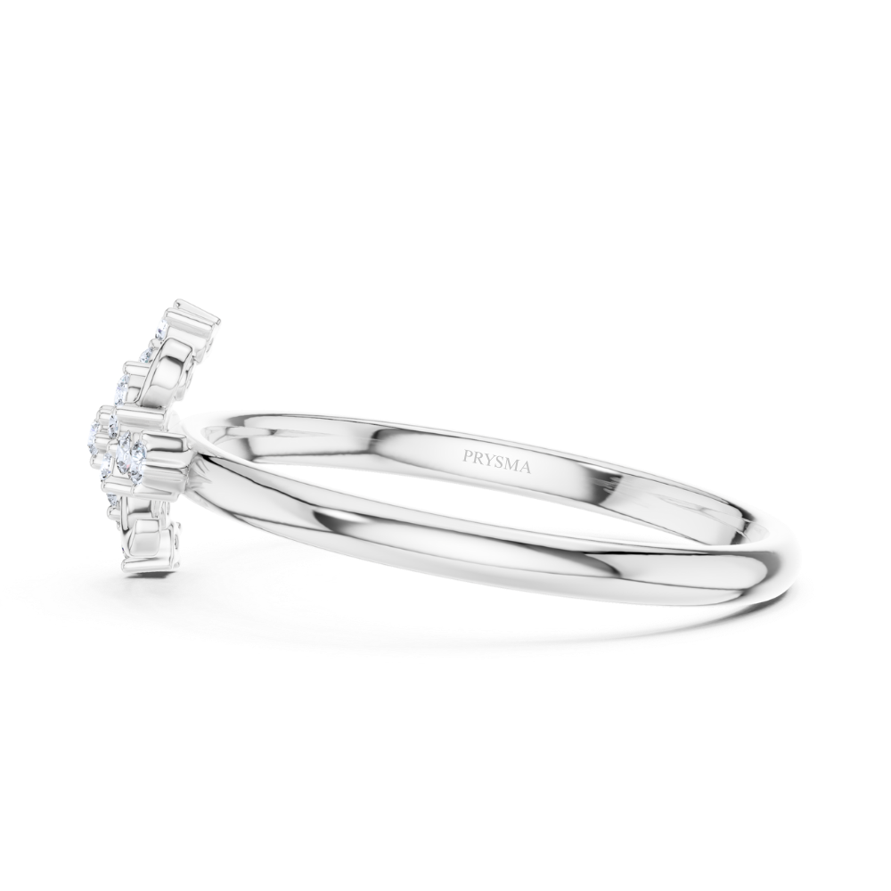 Twinkling Fleur Diamond Ring