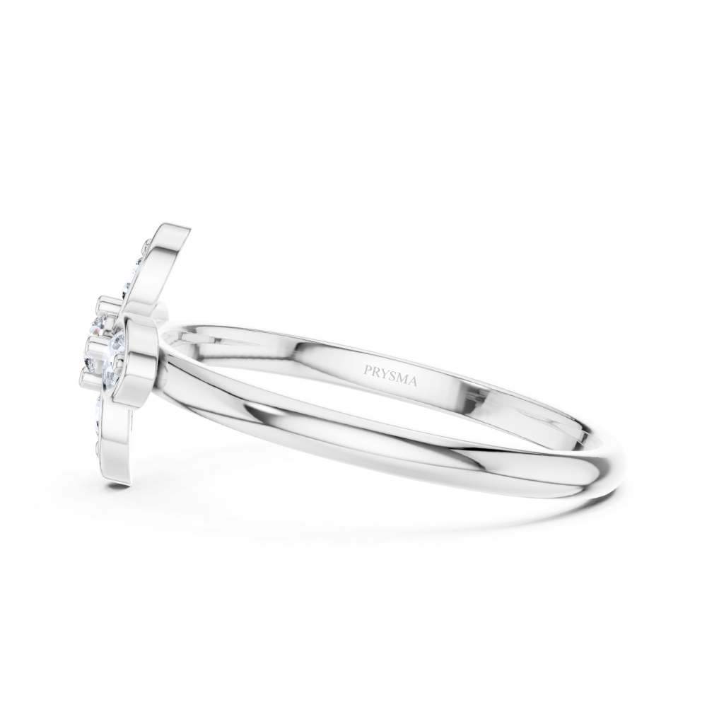 Luxe Clover Diamond Ring