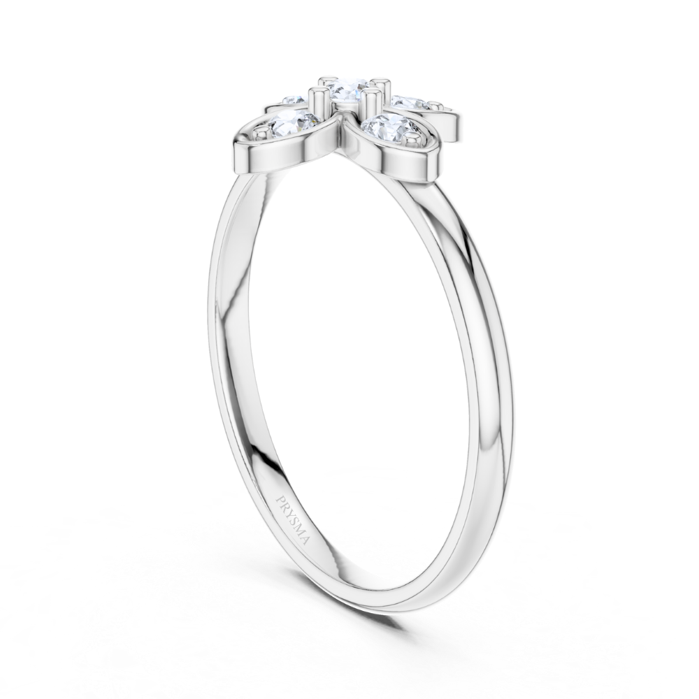 Luxe Clover Diamond Ring