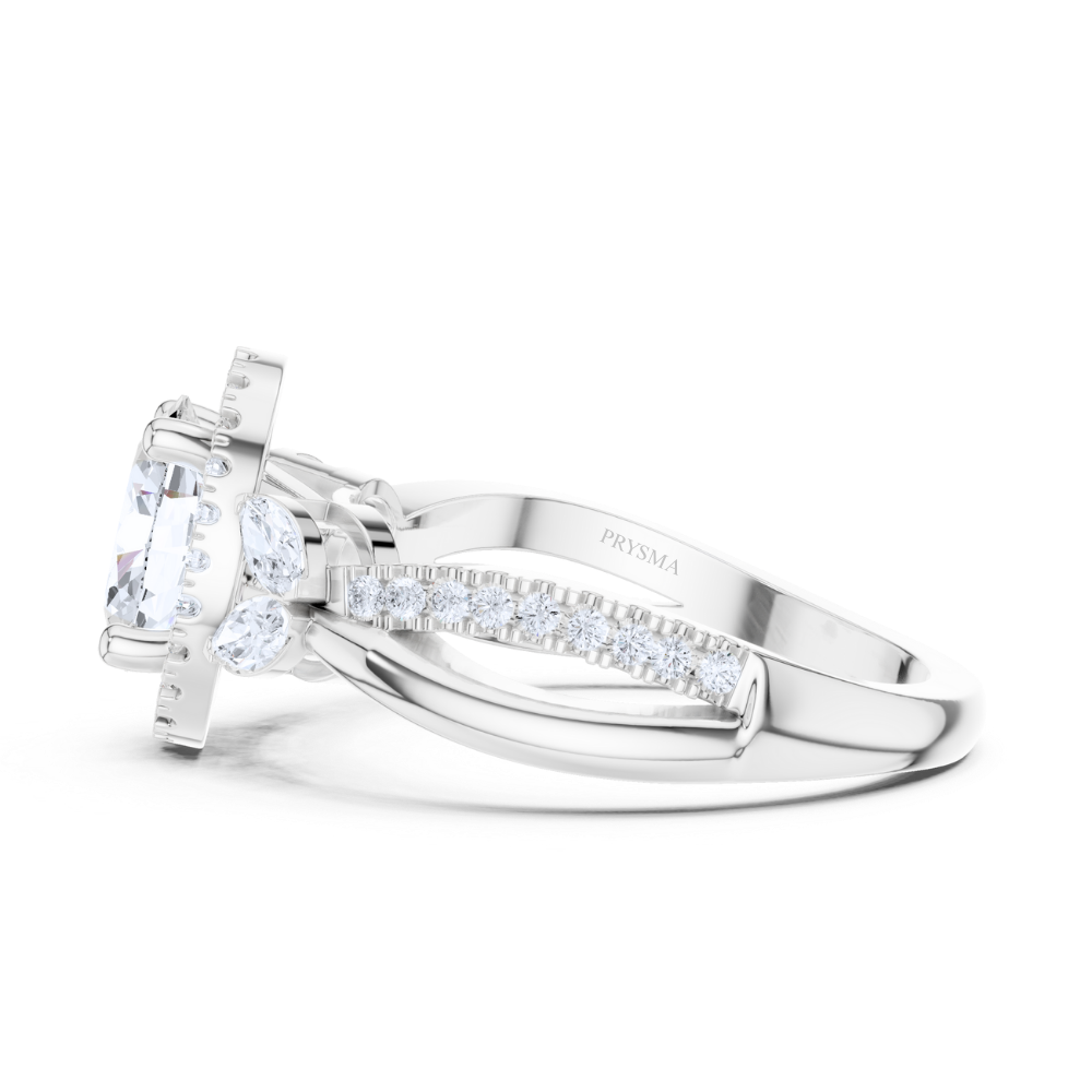 Enchanted Oval Laurel Ring