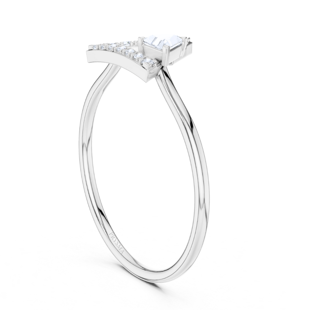GeoLuxe Triangle Ring