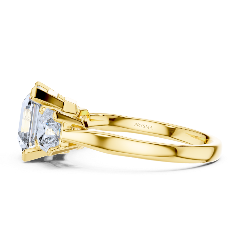 Grand Luminaire Three-Stone Ring